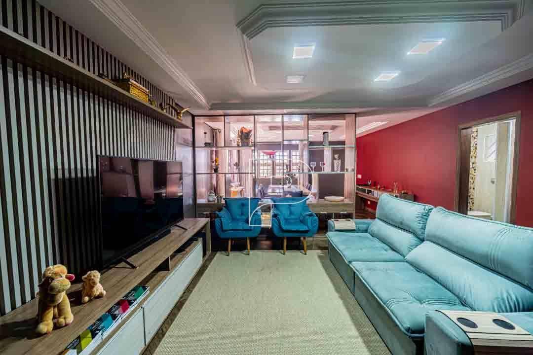 Casa à venda com 6 quartos, 420m² - Foto 3