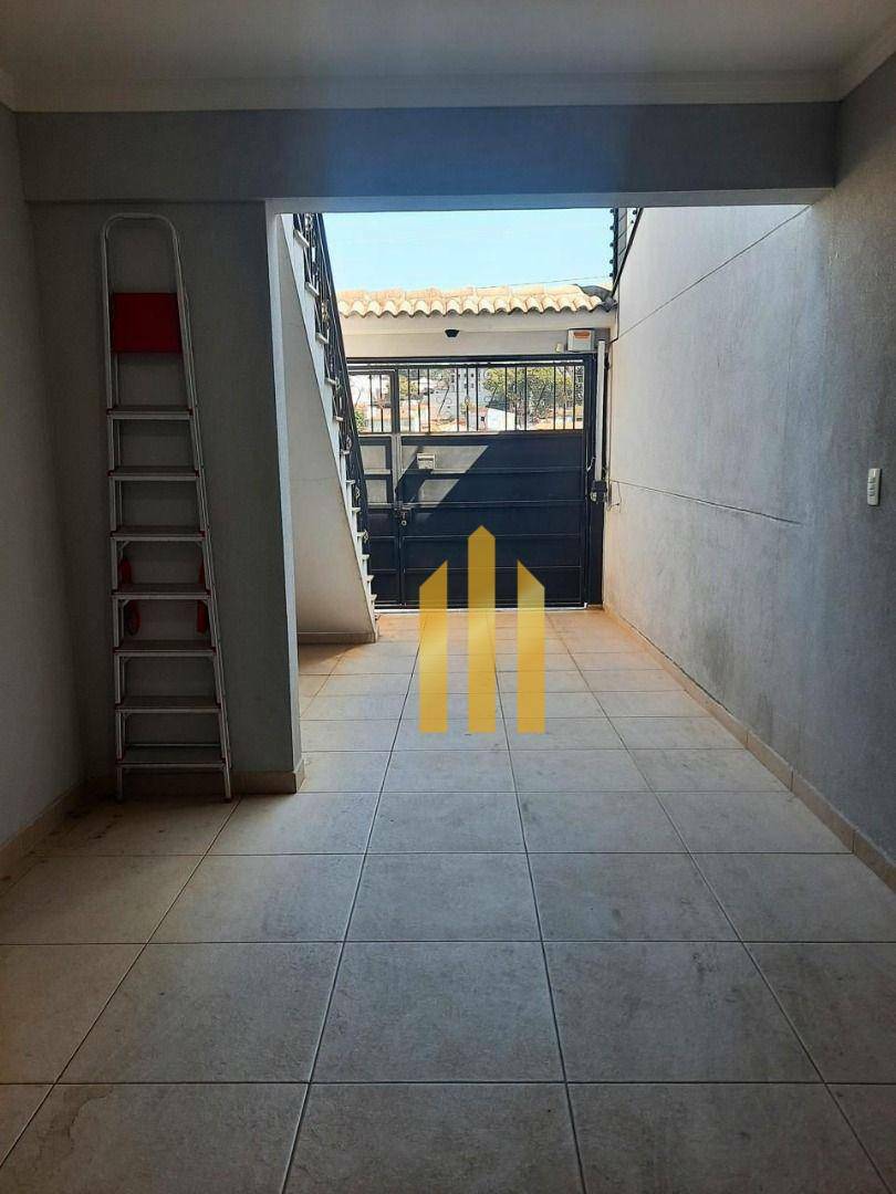 Sobrado à venda com 3 quartos, 167m² - Foto 11