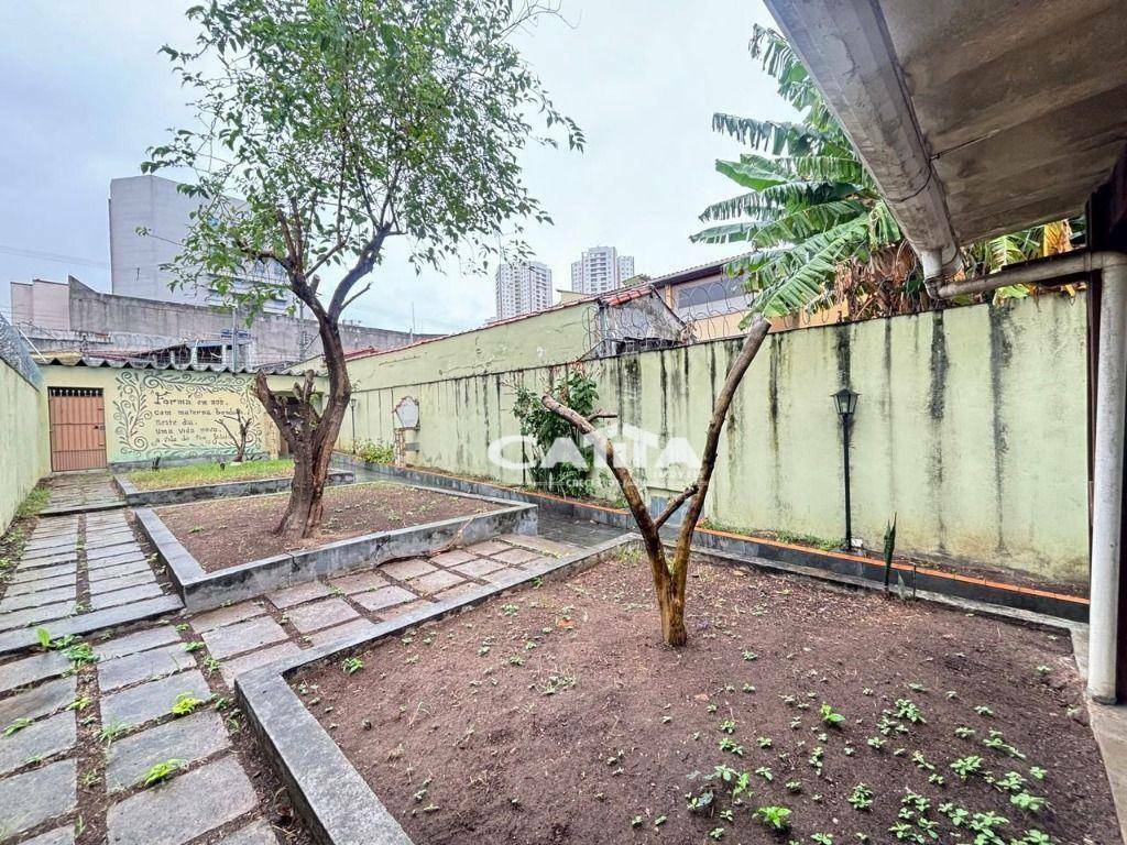 Sobrado, 6 quartos, 180 m² - Foto 4