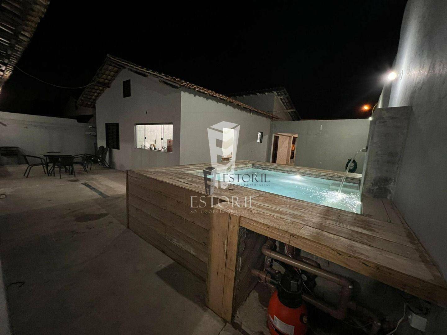 Casa à venda com 3 quartos, 300M2 - Foto 8