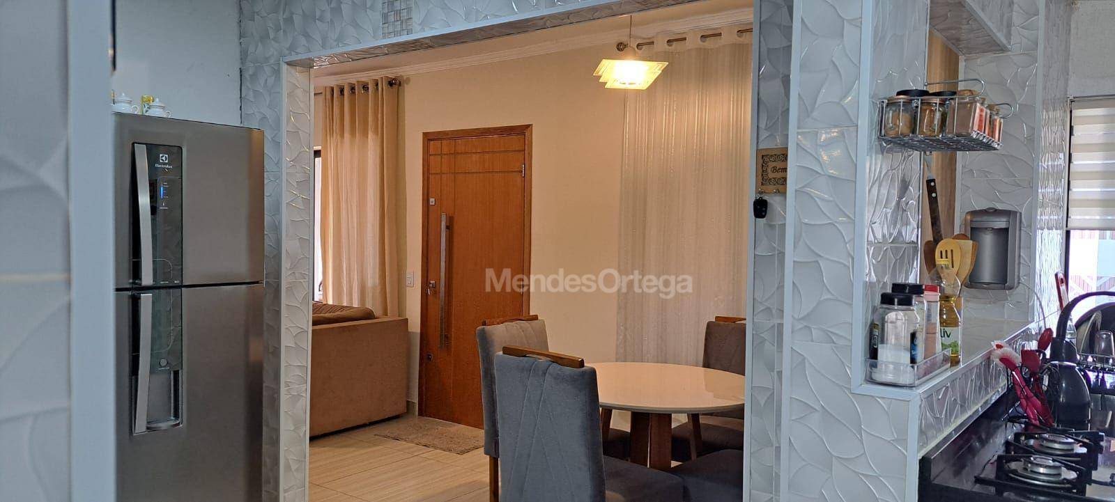 Casa à venda com 3 quartos, 193m² - Foto 9