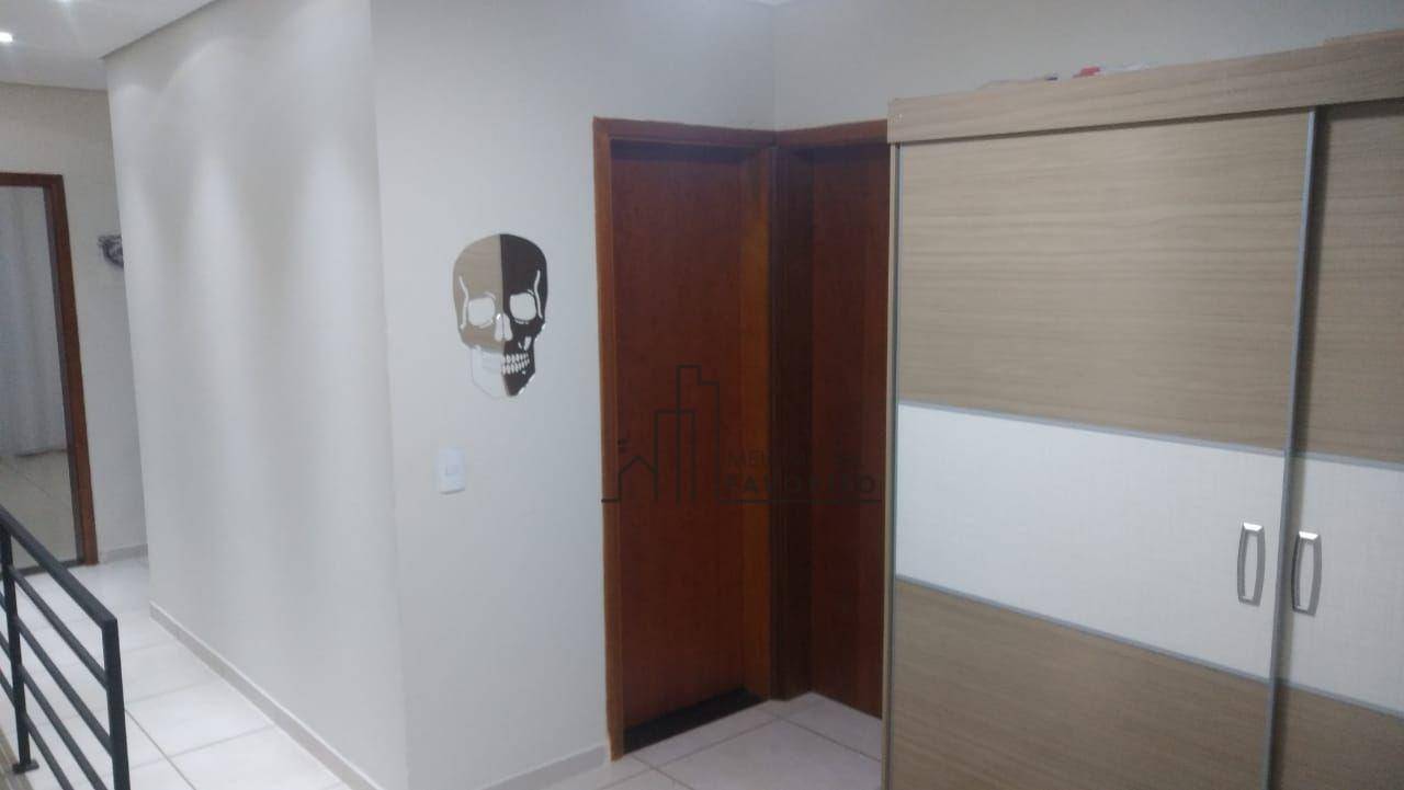 Casa à venda com 3 quartos, 160m² - Foto 10