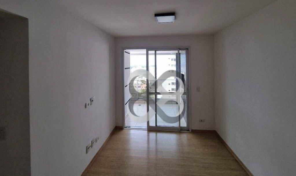 Apartamento para alugar com 3 quartos, 80m² - Foto 4