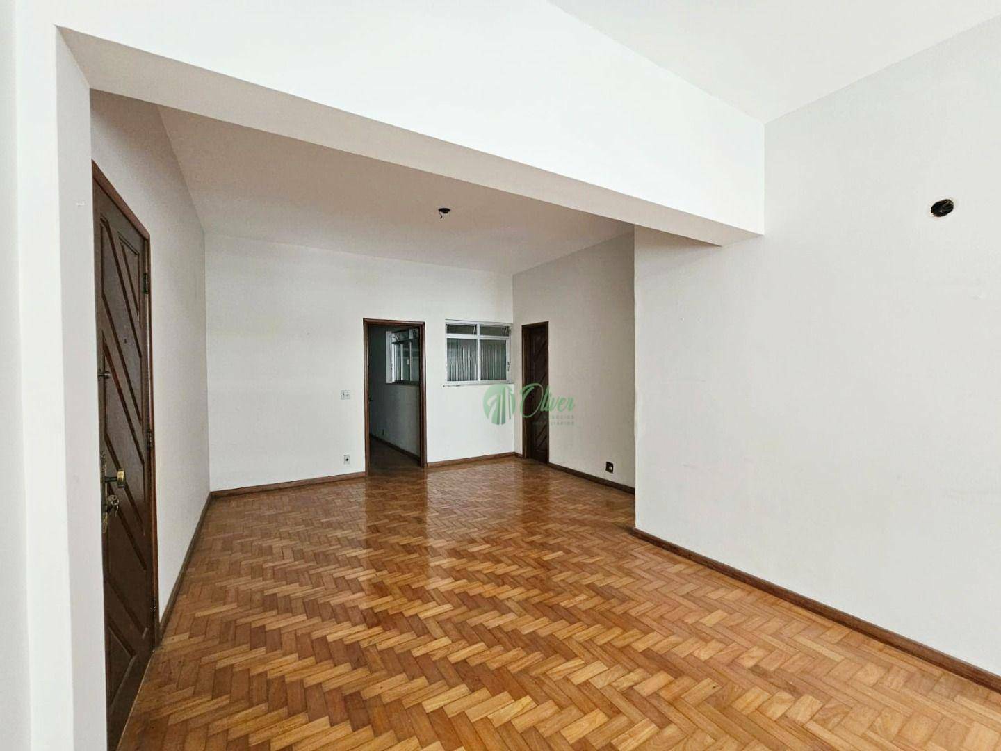 Apartamento à venda com 3 quartos, 125m² - Foto 8