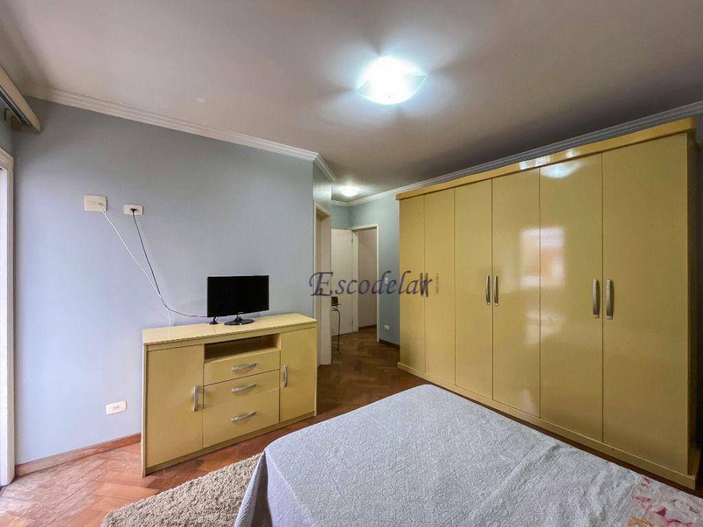 Sobrado à venda com 4 quartos, 380m² - Foto 10