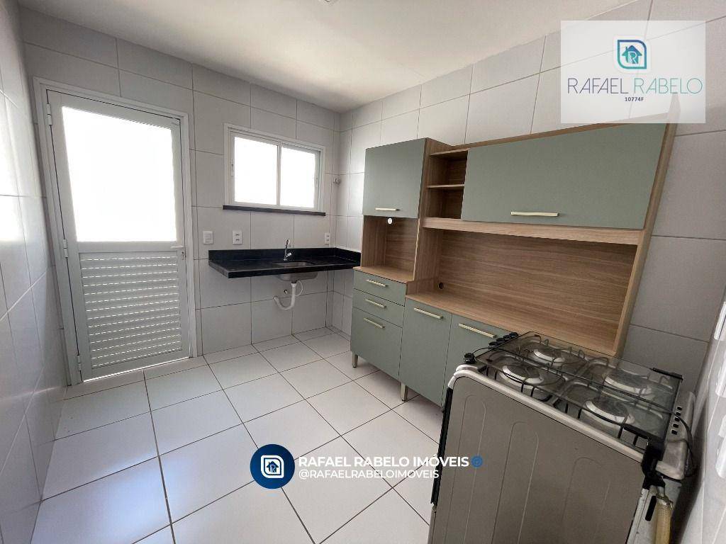 Casa à venda com 3 quartos, 100m² - Foto 7