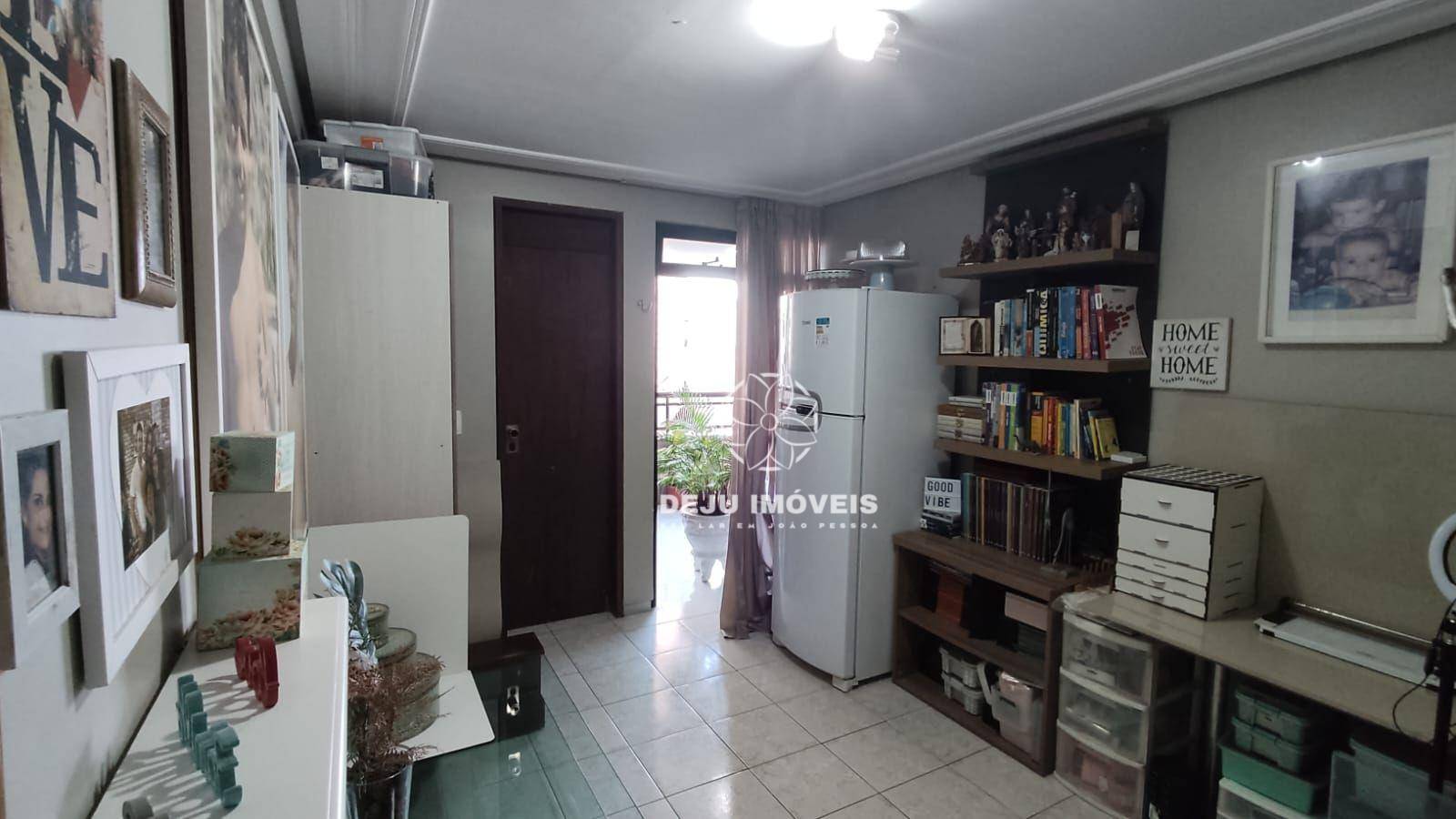 Apartamento à venda com 4 quartos, 165m² - Foto 8