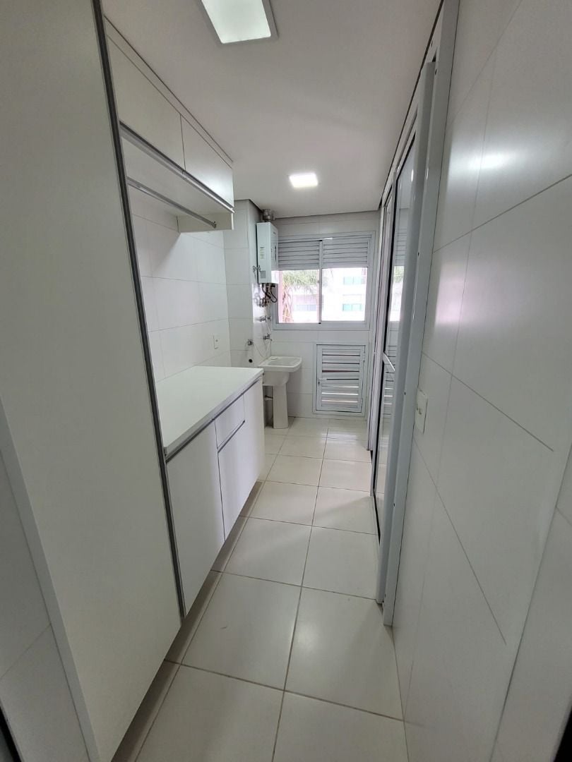 Apartamento à venda com 3 quartos, 117m² - Foto 27