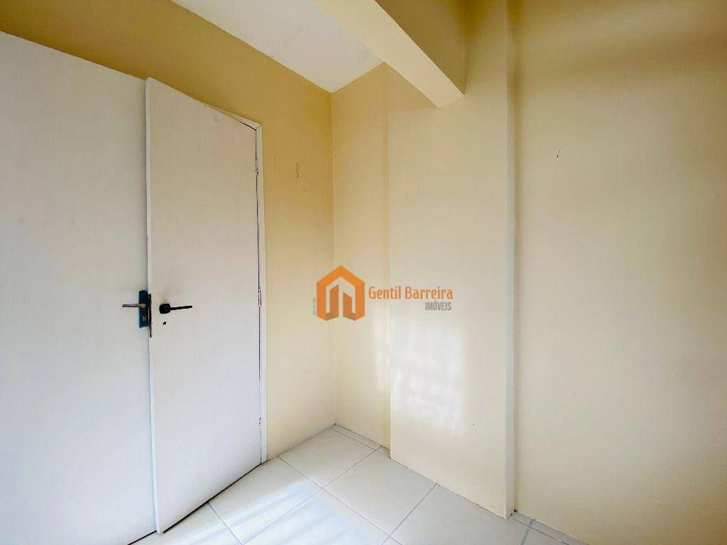 Apartamento à venda com 3 quartos, 110m² - Foto 17