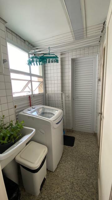 Apartamento para alugar com 3 quartos, 135m² - Foto 48