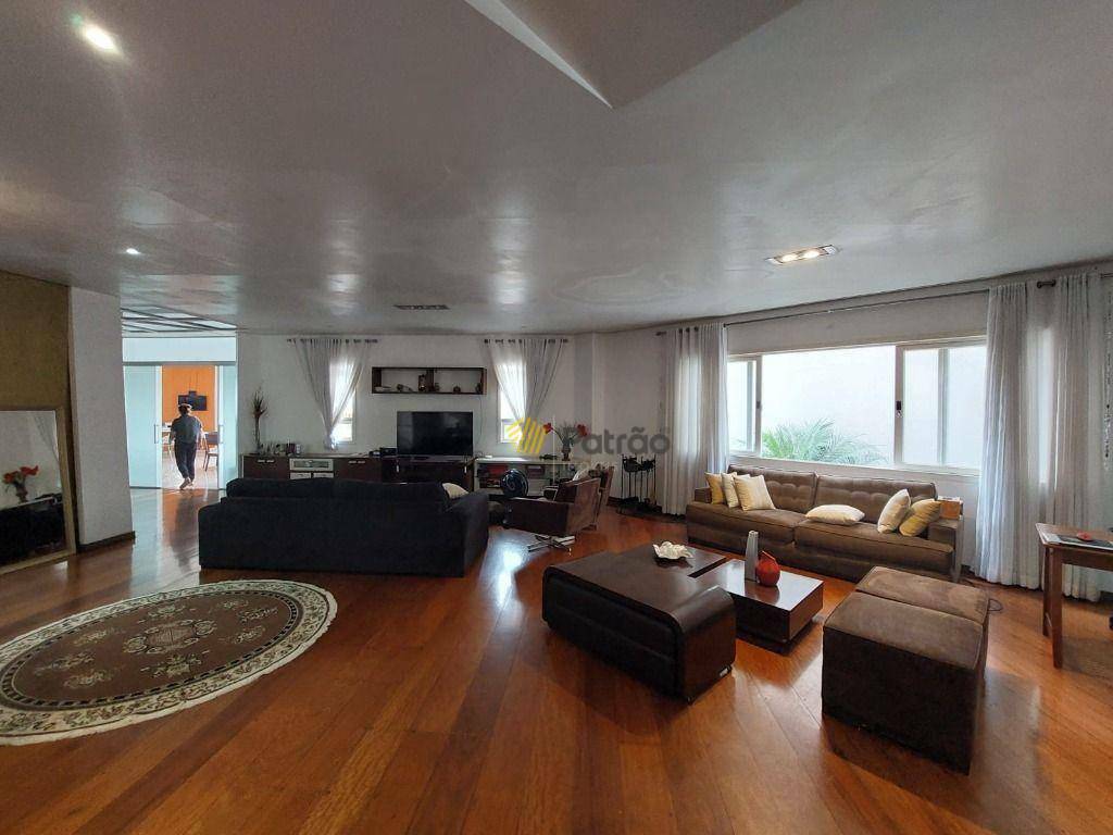 Casa de Condomínio à venda com 4 quartos, 384m² - Foto 24