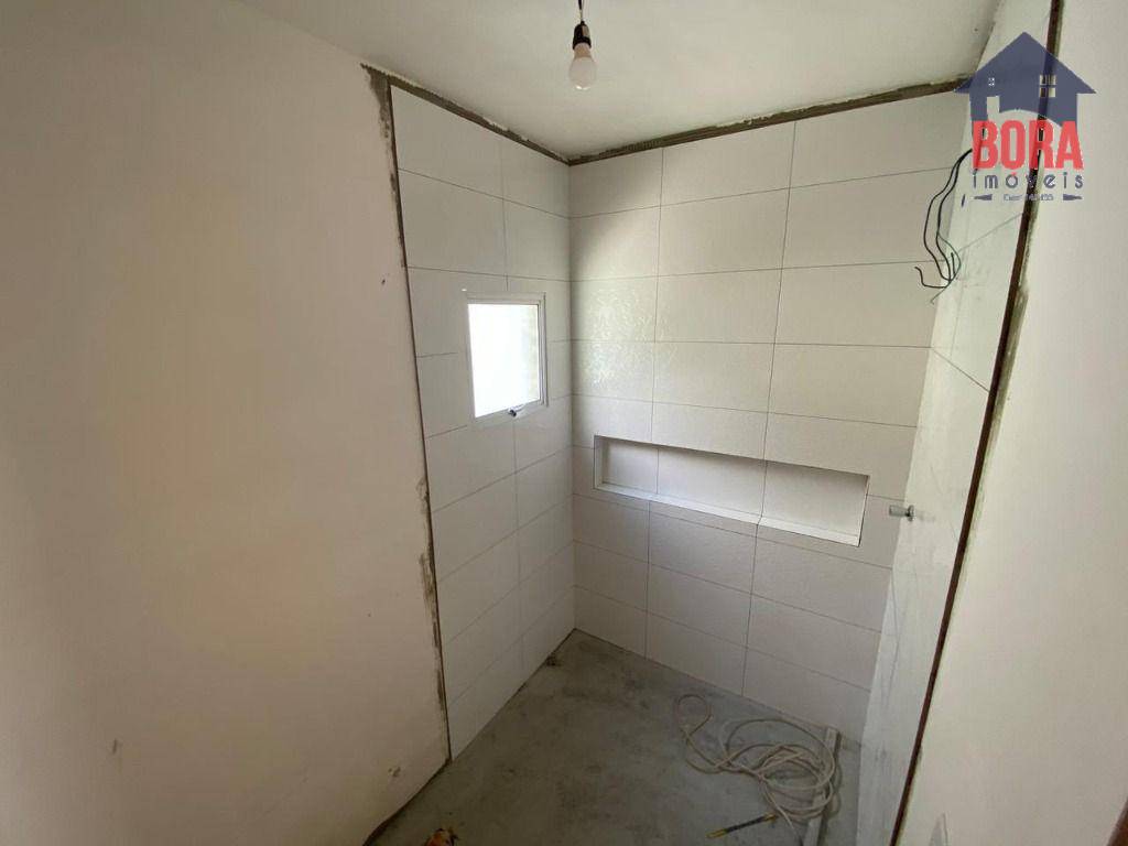 Casa à venda com 3 quartos, 130m² - Foto 9