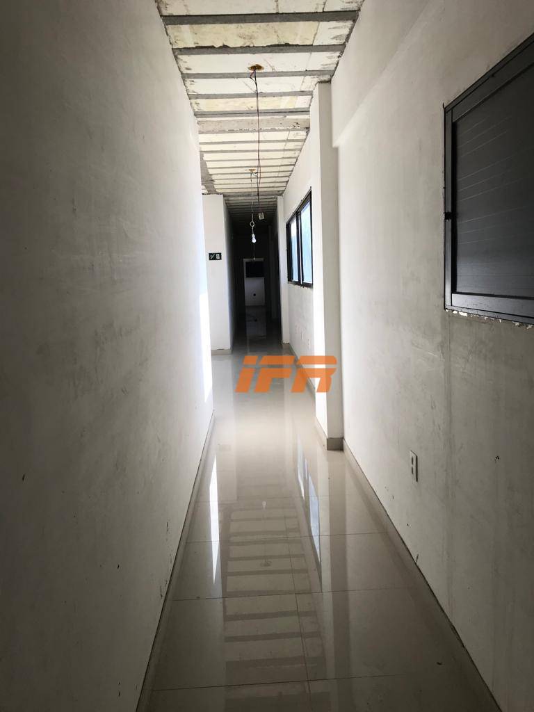 Prédio Inteiro à venda, 2100m² - Foto 15