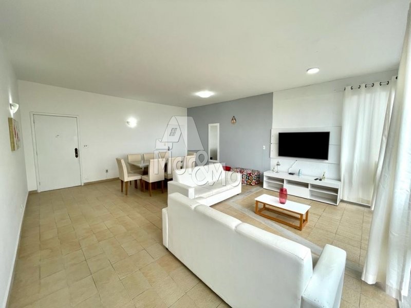 Apartamento à venda com 3 quartos, 158m² - Foto 2