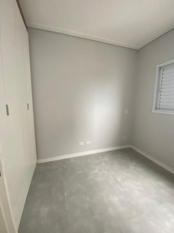 Apartamento à venda com 2 quartos, 76m² - Foto 11