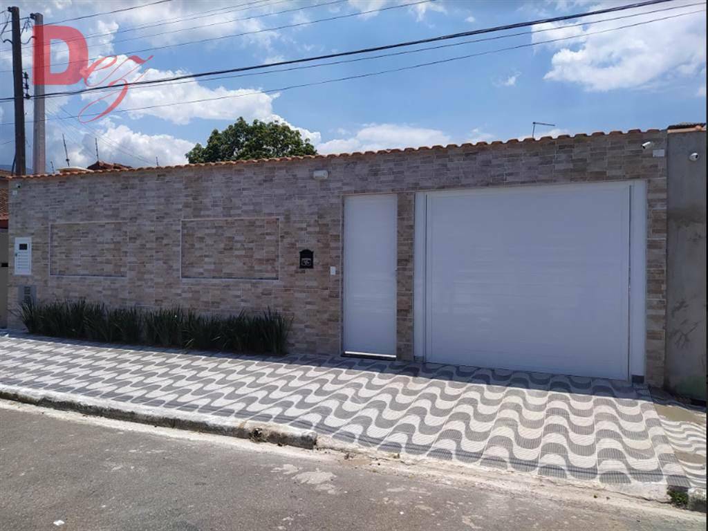 Casa à venda com 4 quartos, 151m² - Foto 1