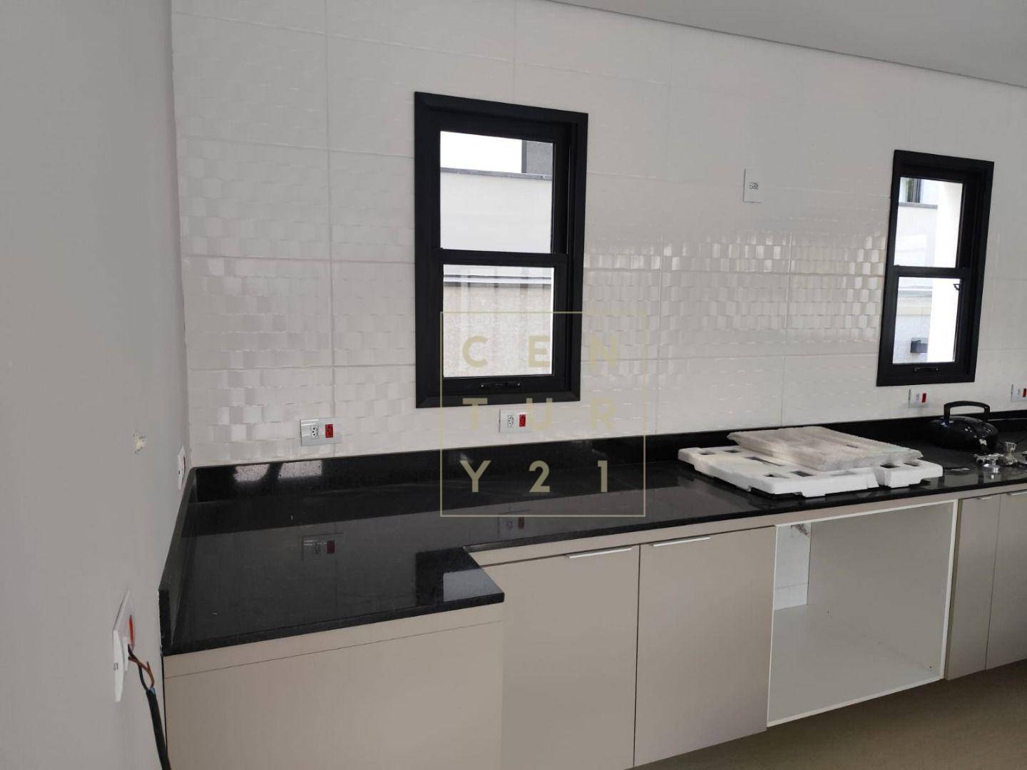 Casa de Condomínio à venda e aluguel com 3 quartos, 360m² - Foto 12