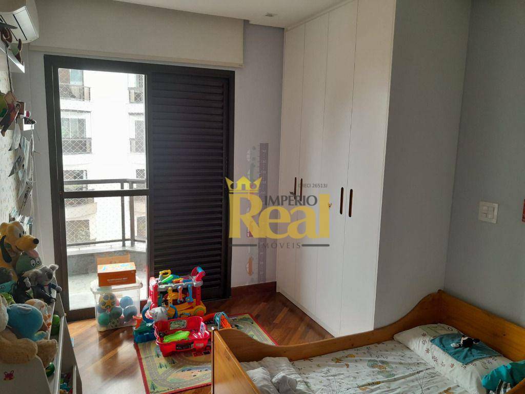 Apartamento à venda com 3 quartos, 169m² - Foto 19