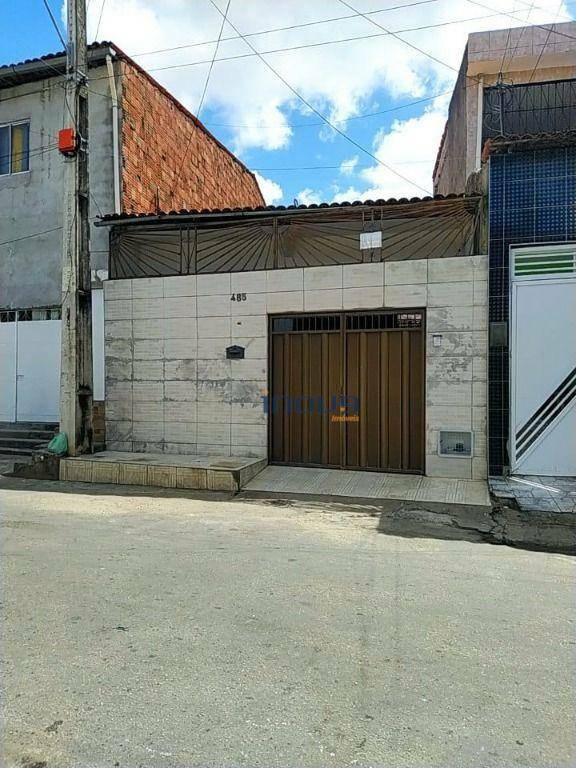 Casa à venda com 3 quartos, 150M2 - Foto 2