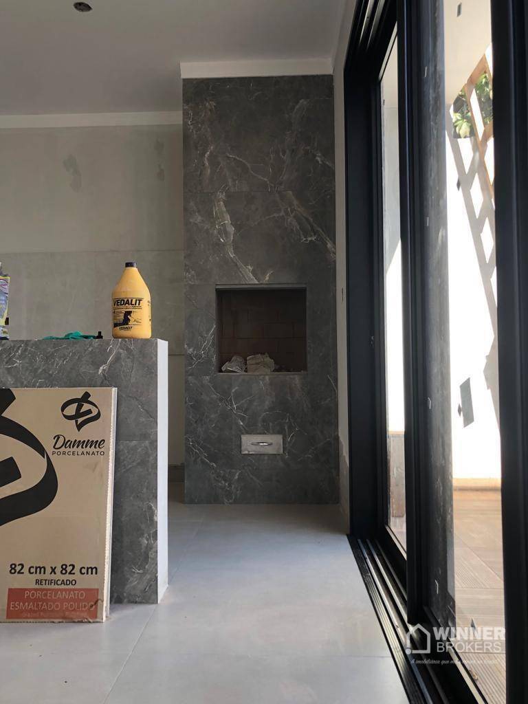 Casa à venda com 2 quartos, 171m² - Foto 9