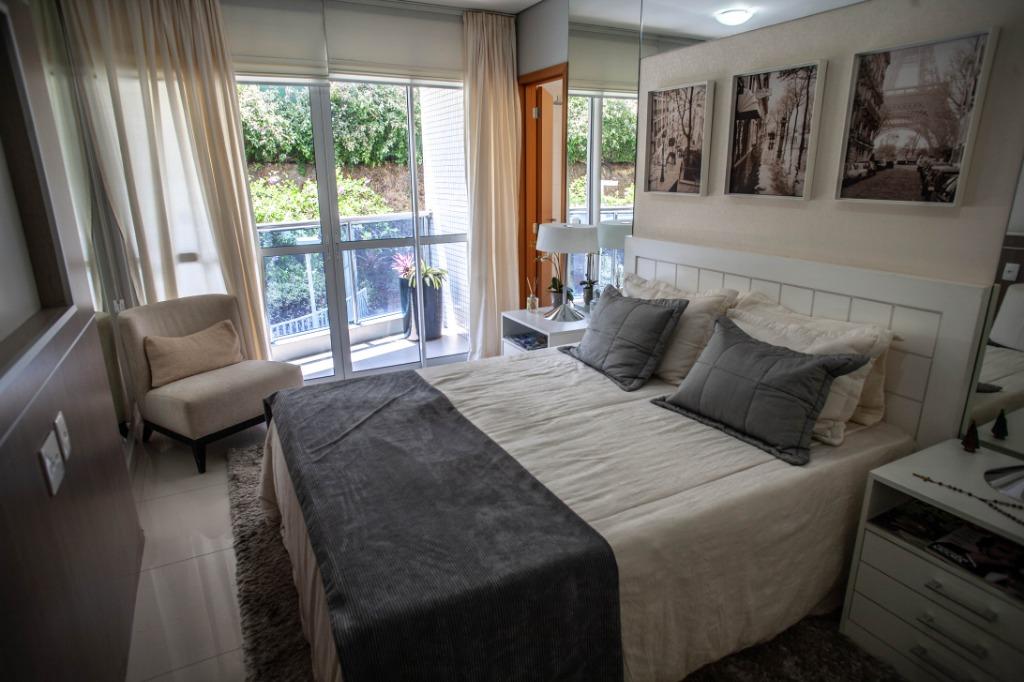 Apartamento à venda com 3 quartos, 150m² - Foto 8