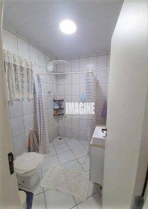 Casa à venda com 2 quartos, 125m² - Foto 10