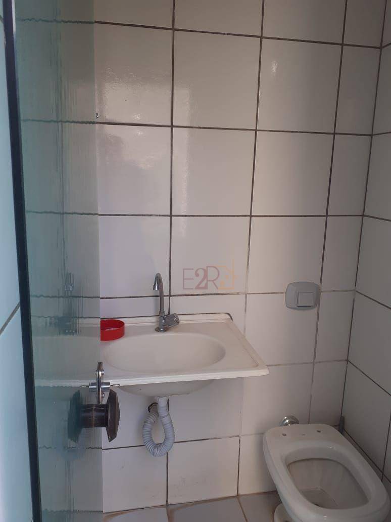 Casa à venda com 3 quartos, 320m² - Foto 9