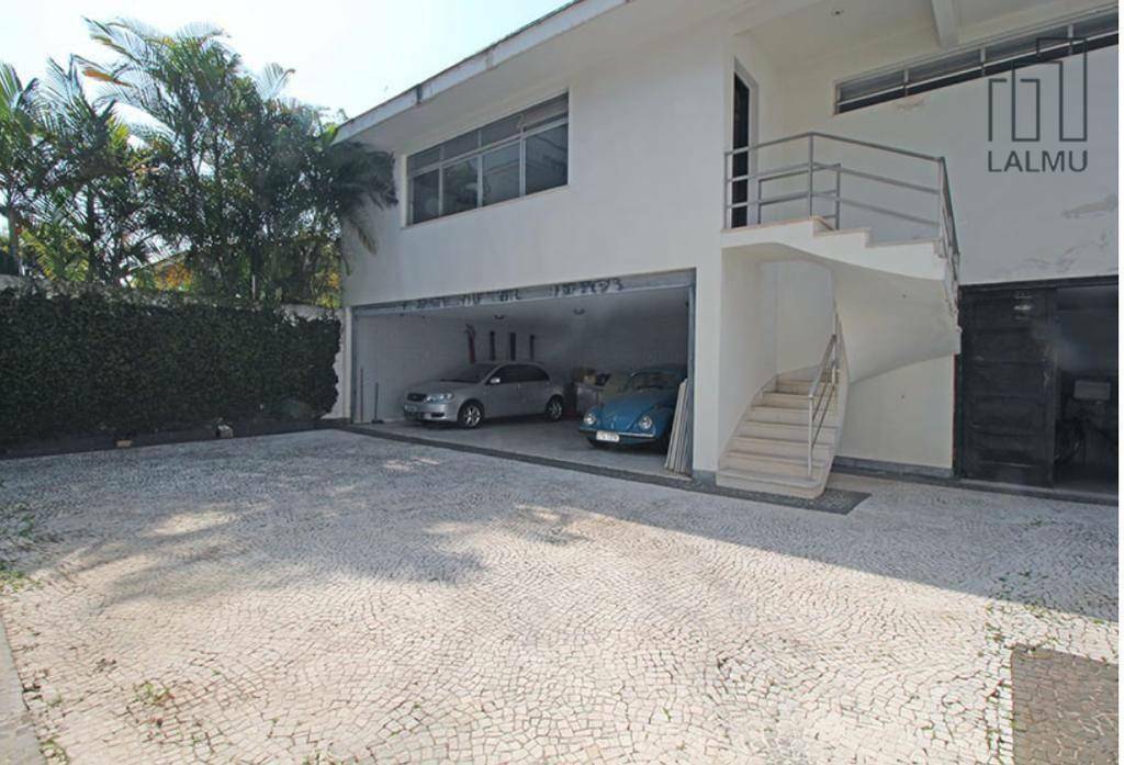 Casa para alugar com 5 quartos, 1000m² - Foto 8