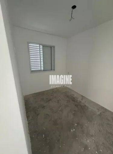 Apartamento para alugar com 2 quartos, 42m² - Foto 11