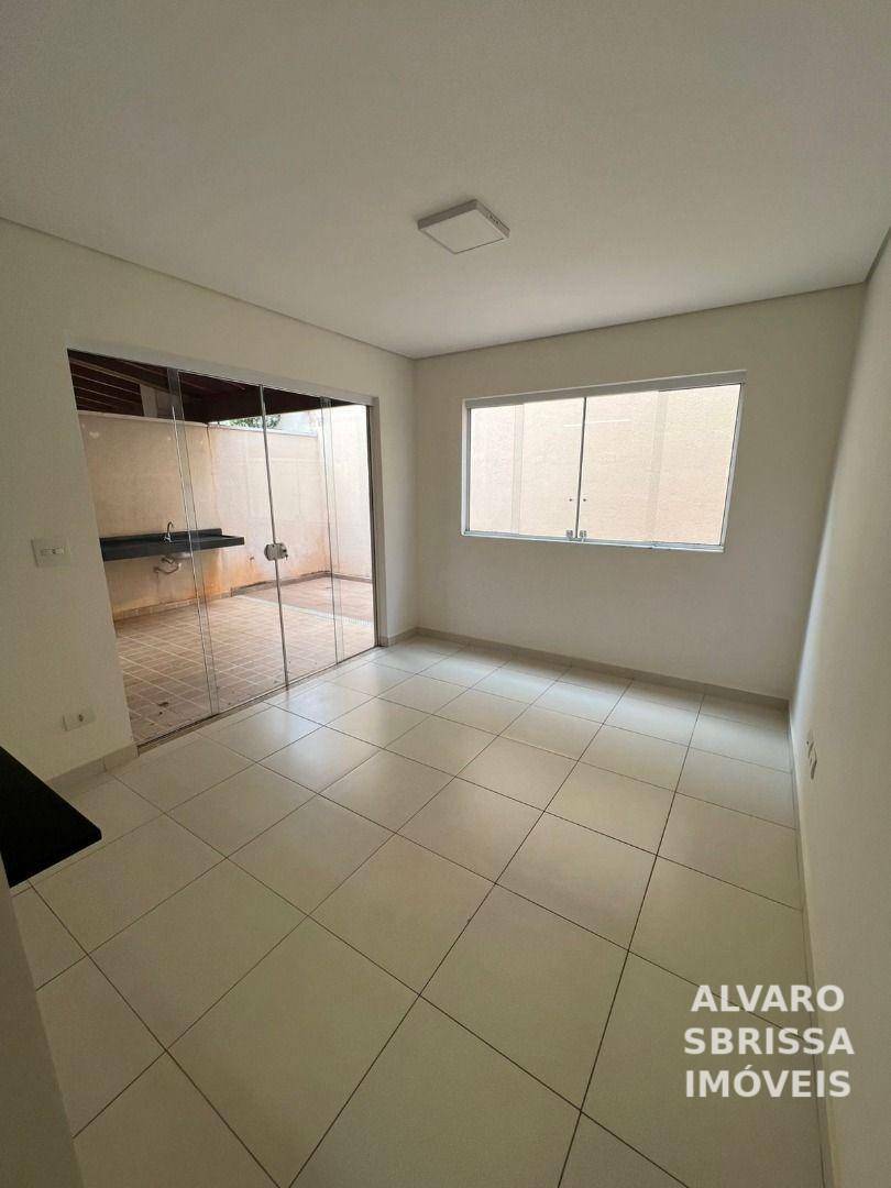 Casa de Condomínio para alugar com 3 quartos, 113m² - Foto 17