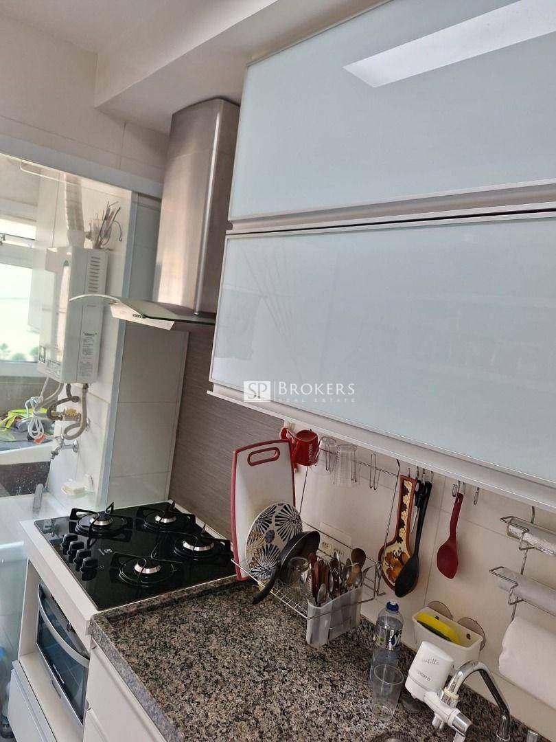 Apartamento à venda com 3 quartos, 68m² - Foto 2