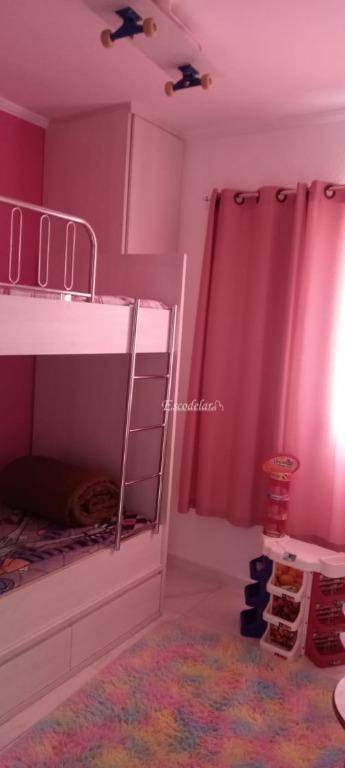 Apartamento à venda com 2 quartos, 60m² - Foto 15