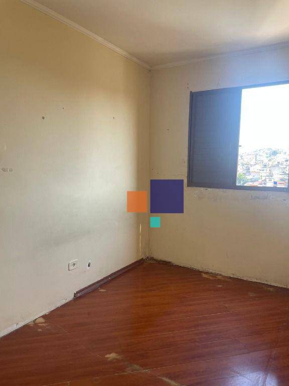 Apartamento à venda com 3 quartos, 70m² - Foto 3