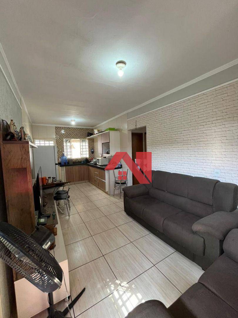 Casa, 2 quartos, 46 m² - Foto 4