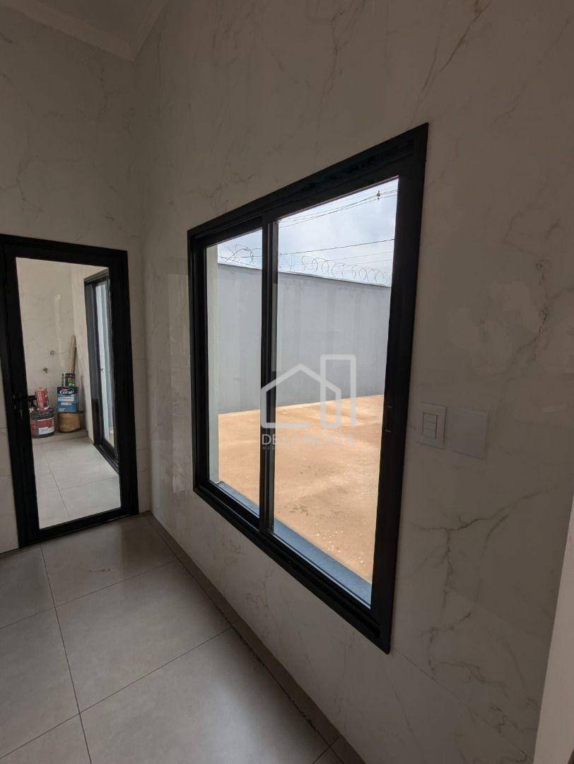 Casa à venda com 3 quartos, 110m² - Foto 10