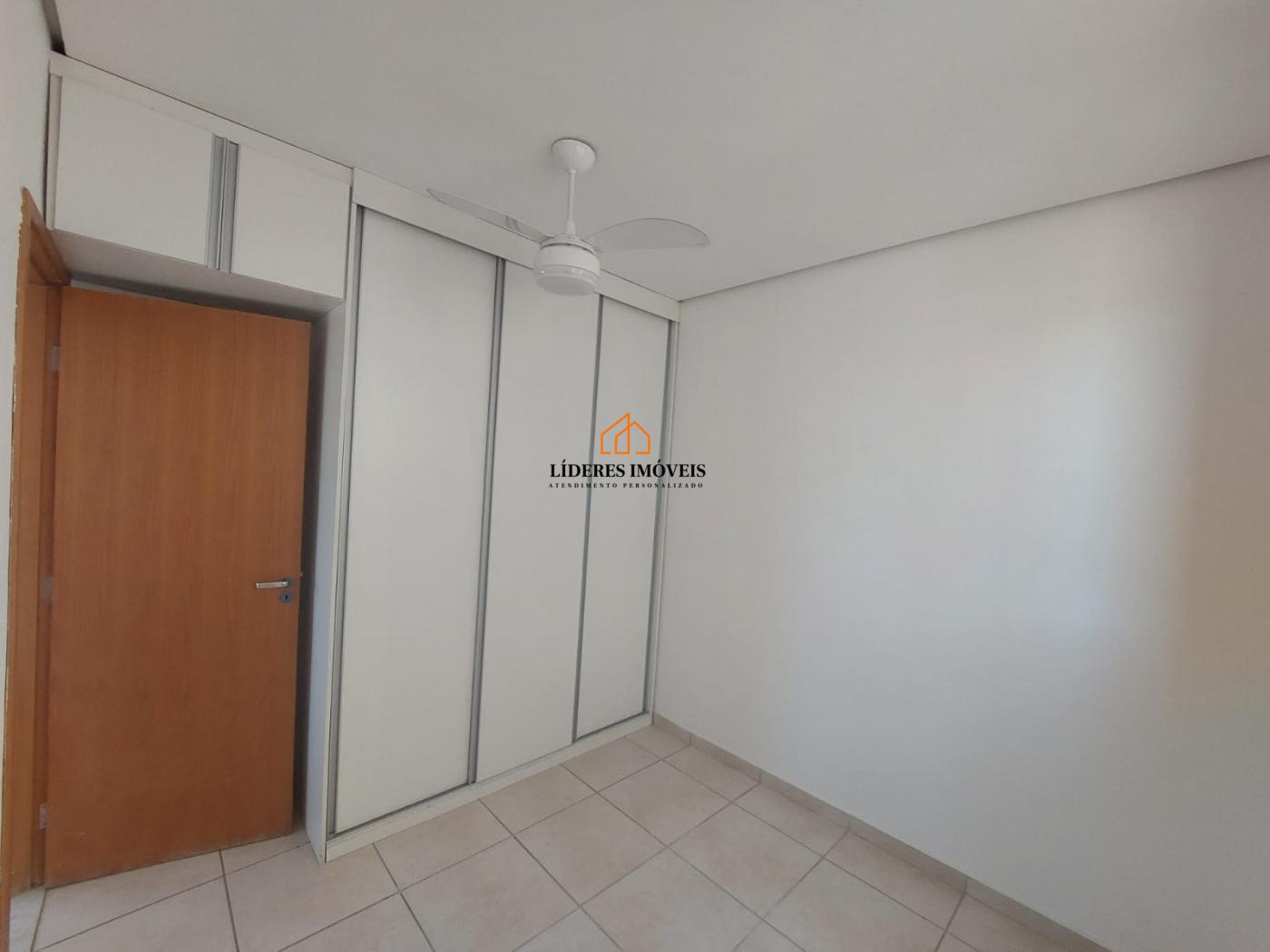 Cobertura à venda com 2 quartos, 140m² - Foto 3