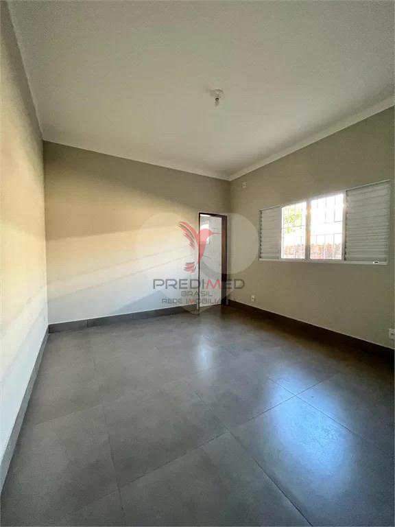 Casa à venda com 2 quartos, 235m² - Foto 5