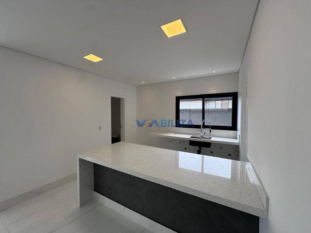 Sobrado, 4 quartos, 353 m² - Foto 4