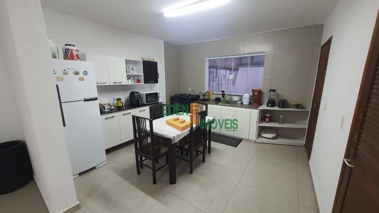 Casa à venda com 3 quartos, 160m² - Foto 10