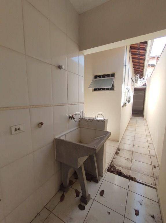 Casa à venda com 3 quartos, 117m² - Foto 17