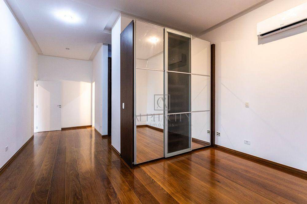 Casa de Condomínio para alugar com 4 quartos, 403m² - Foto 53