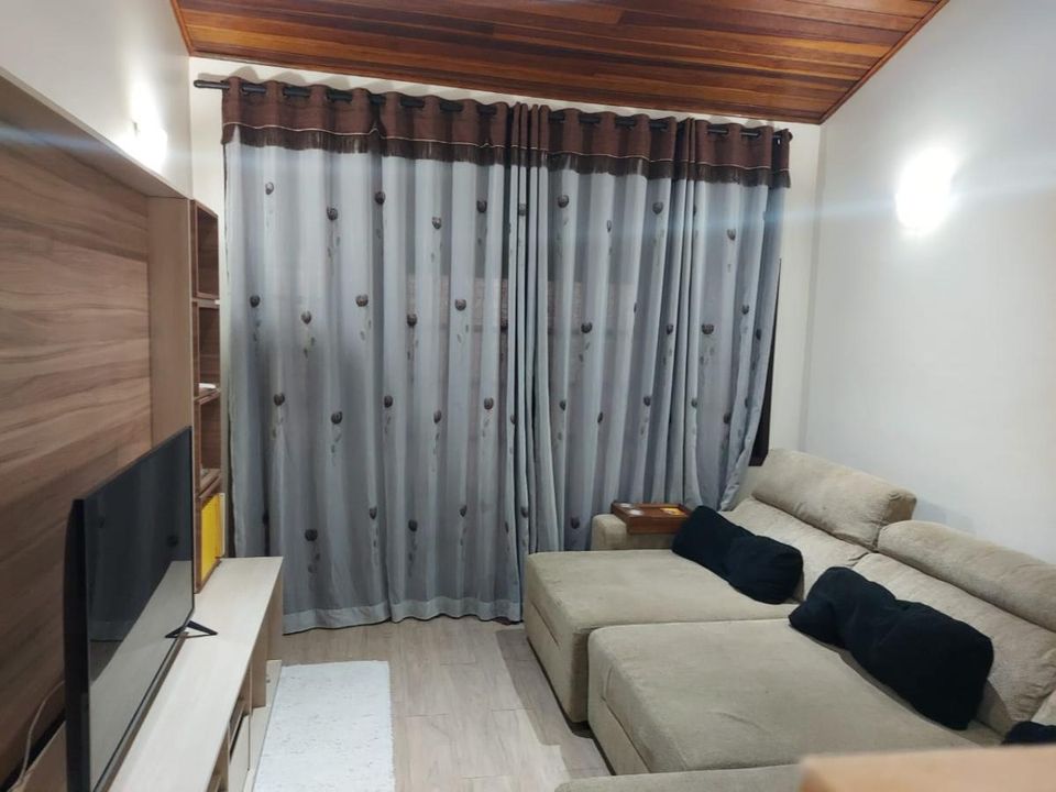 Casa à venda com 3 quartos, 200m² - Foto 12