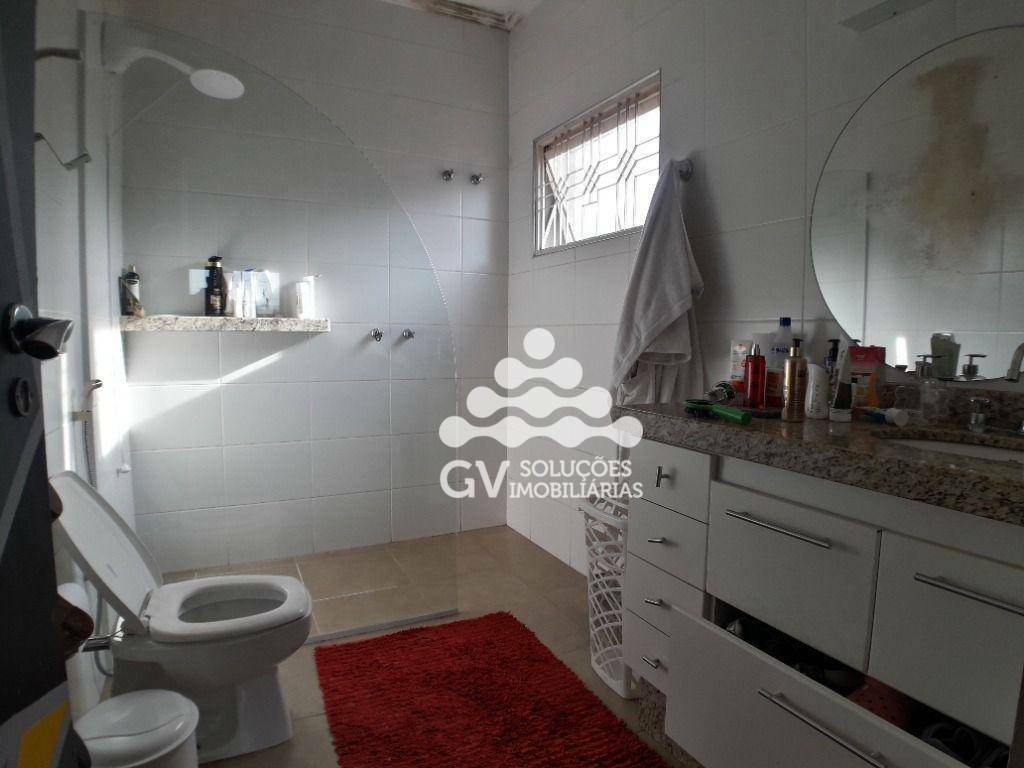 Casa para alugar com 3 quartos, 600m² - Foto 24