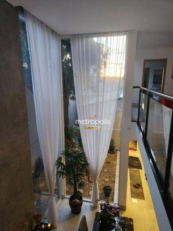 Sobrado à venda com 4 quartos, 340m² - Foto 6