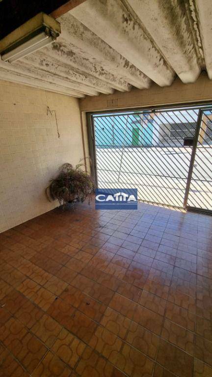 Casa à venda com 2 quartos, 110m² - Foto 4