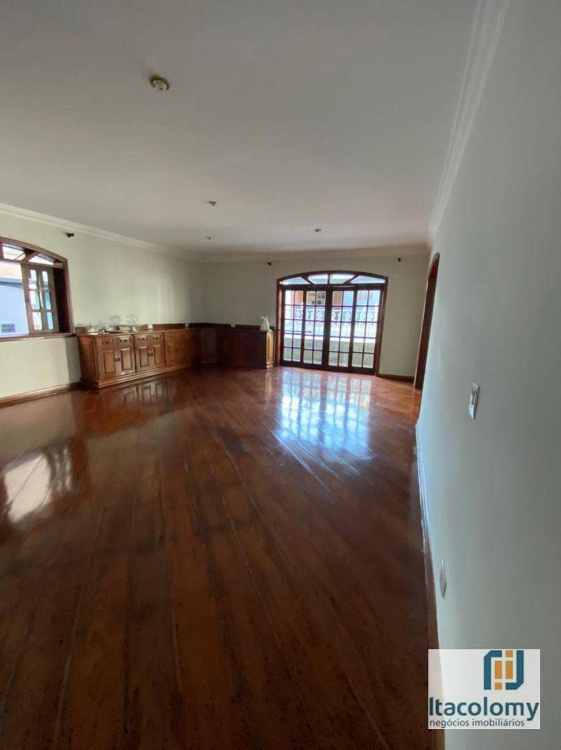 Casa de Condomínio à venda com 3 quartos, 380m² - Foto 18