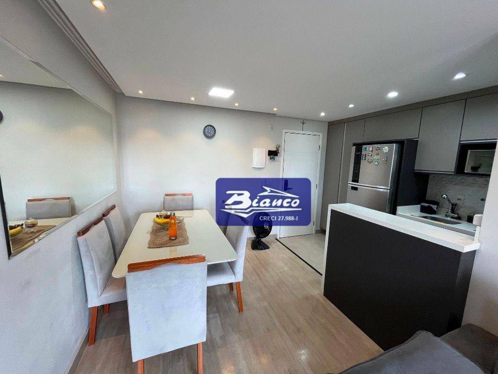 Apartamento à venda com 2 quartos, 57m² - Foto 5