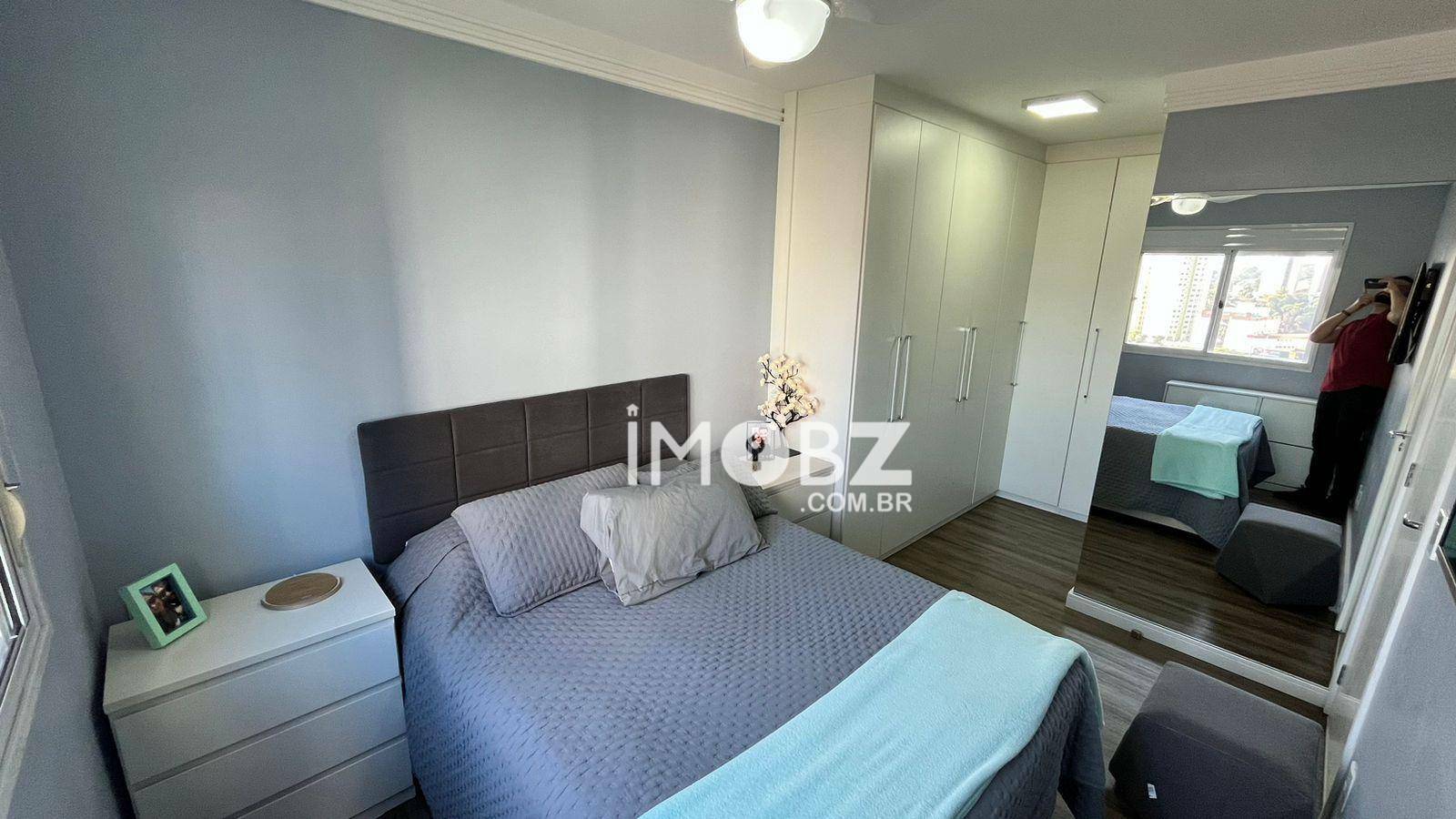 Apartamento à venda com 2 quartos, 65m² - Foto 17