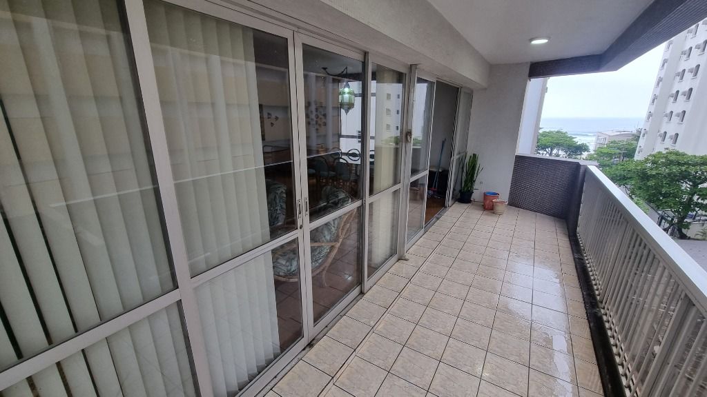 Apartamento à venda com 3 quartos, 176m² - Foto 1