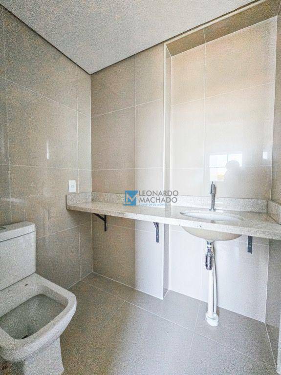 Apartamento à venda com 4 quartos, 165m² - Foto 11